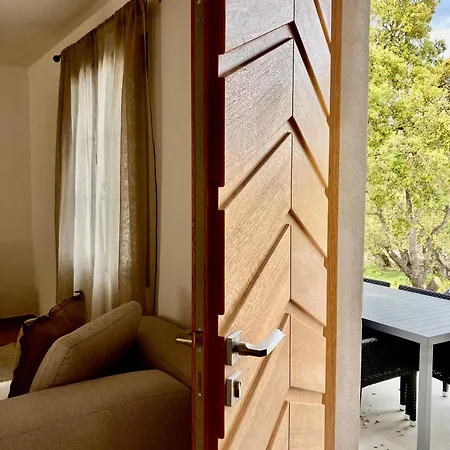Piccula Marina Apartment Ersa